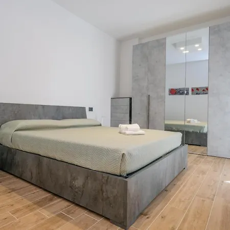 Bergamocitycenter 03 Apartman